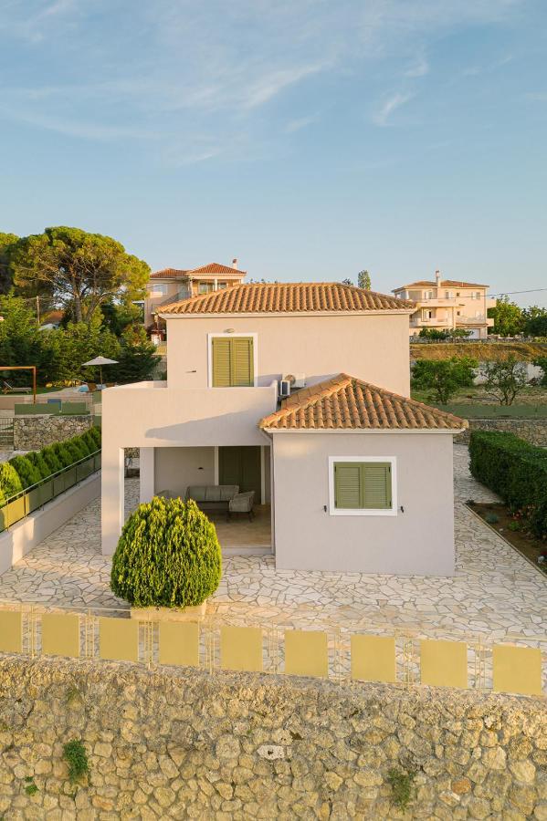 Vasilopoulos Residences - Villa Emelia With Shared Pool Argostoli  Esterno foto